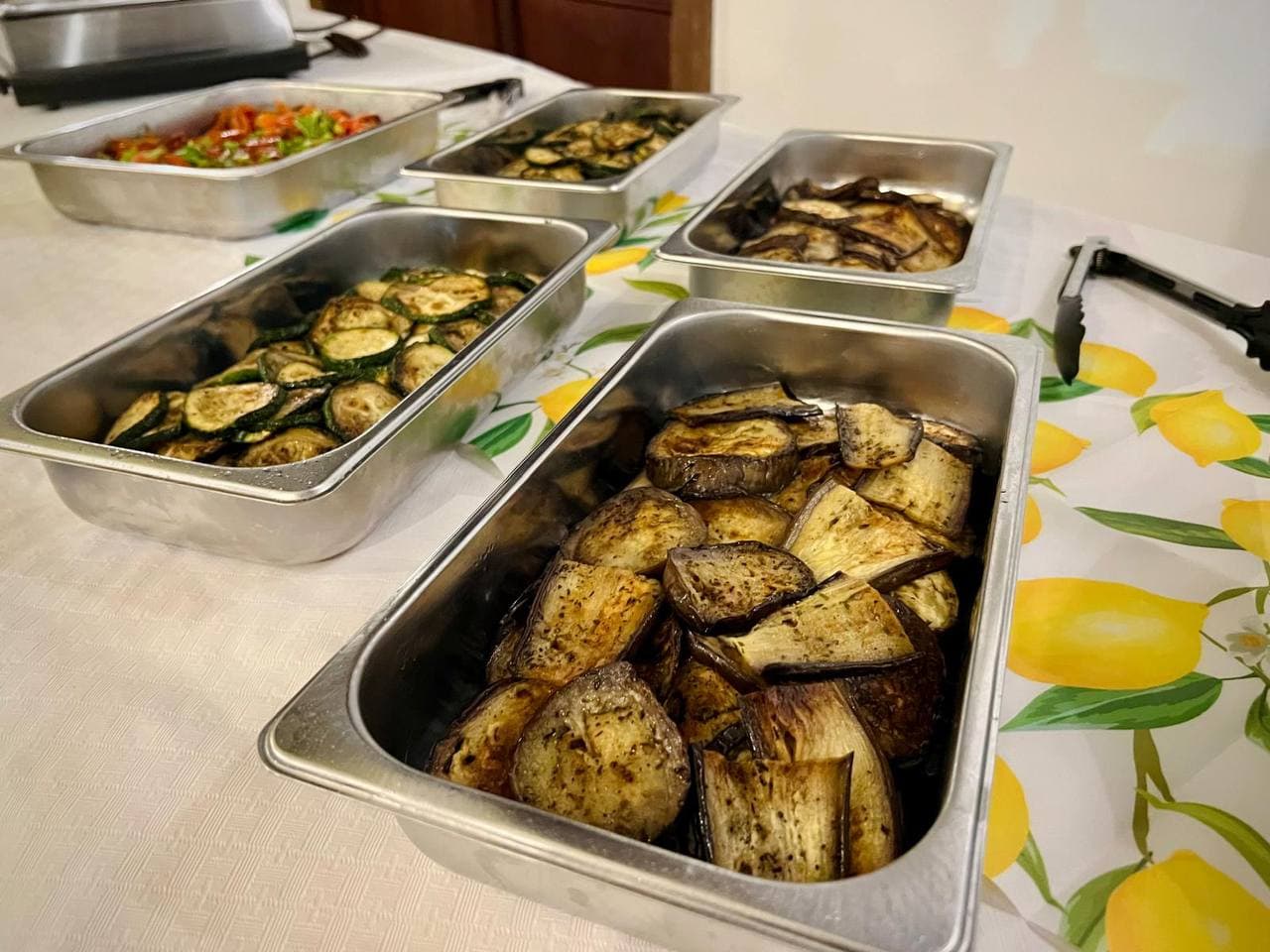 Aubergines et courgettes grillées marinées