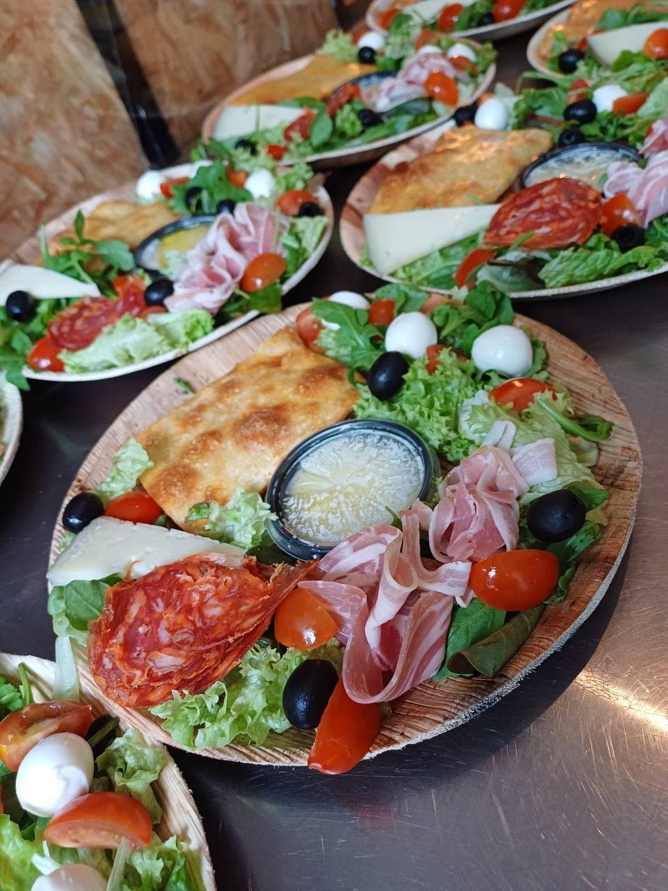 Assiette de charcuteries fines